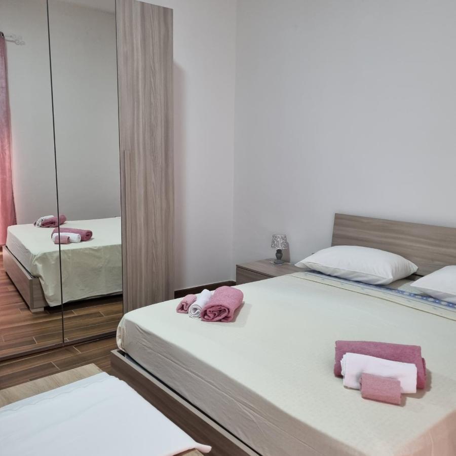 Casa Vacanze "Albachiara" Apartment Бриндизи Екстериор снимка