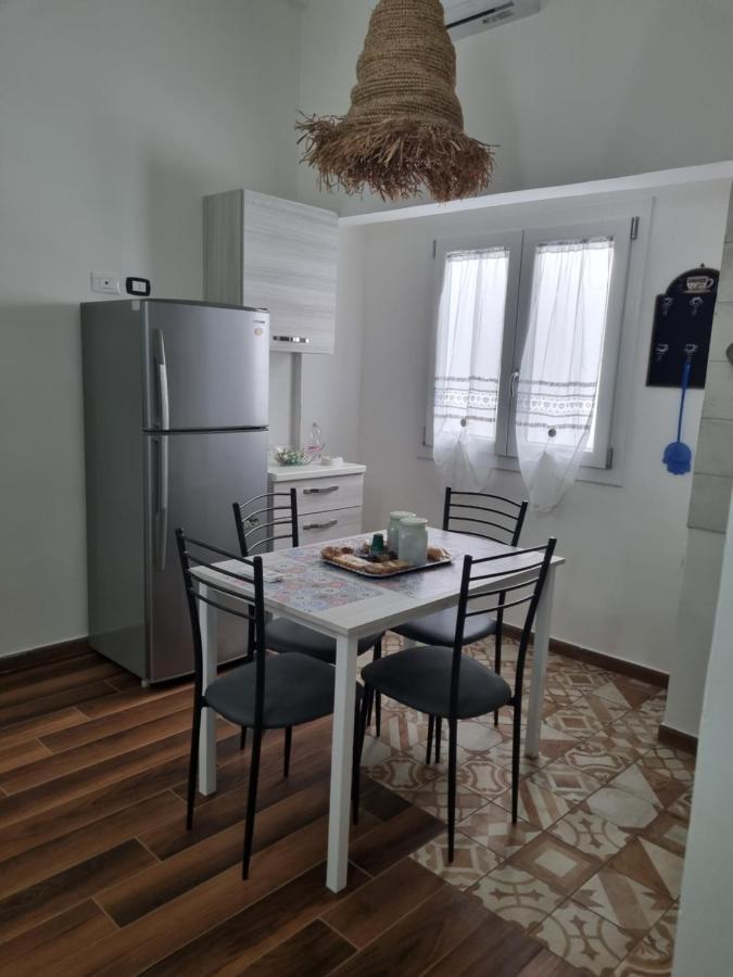 Casa Vacanze "Albachiara" Apartment Бриндизи Екстериор снимка