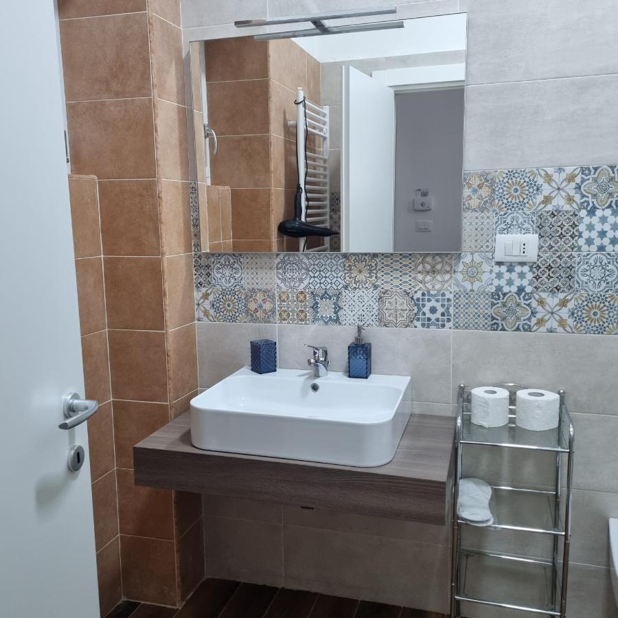 Casa Vacanze "Albachiara" Apartment Бриндизи Стая снимка